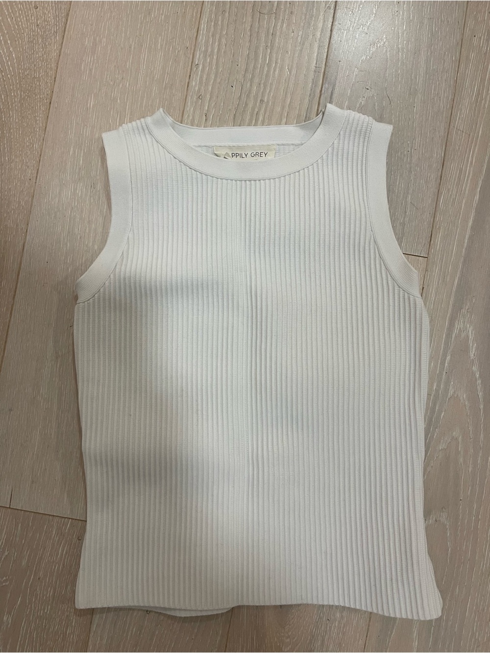 Appily Grey Women's White Ribbed Crewneck Tank